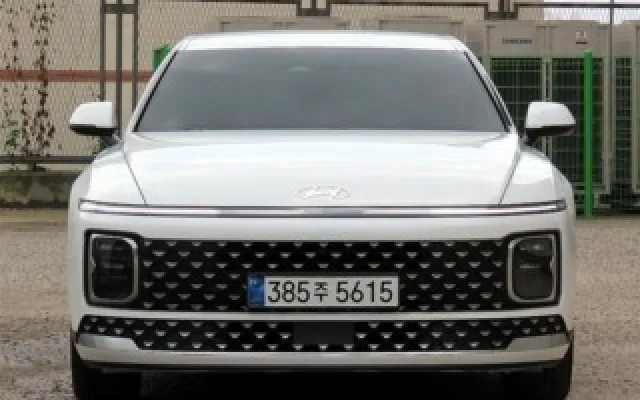 수원중고자동차카드할부 그랜저 (GN7) 가솔린 2.5 2WD 매물 사진 4 - 2024/06 29,003km