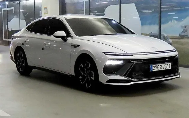 수원중고자동차카드할부 쏘나타 디 엣지 (DN8) 가솔린 2.0 매물 사진 1 - 2025/08 14,386km